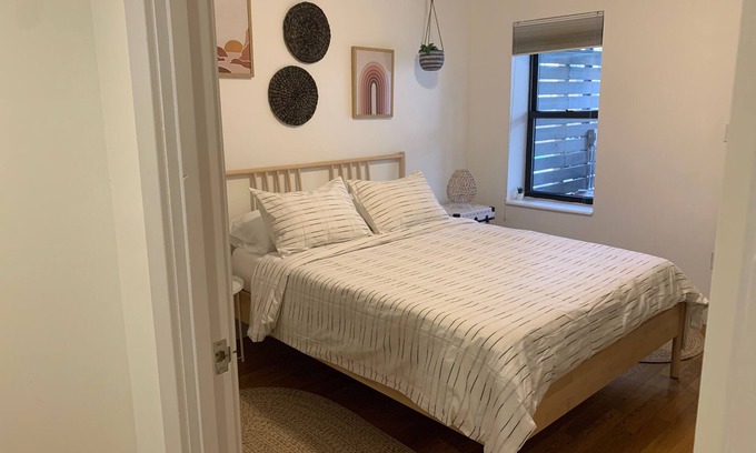 Bushwick Apartment | Super Hosted Brooklyn Flat near the L Train