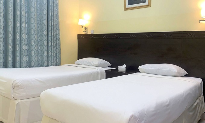 Azaiba Hotel | Super OYO 152 Manam 1 Hotel Apartment