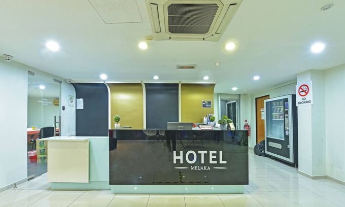 Tanjong Bidara Hotel | Super OYO Capital O 90545 Ho Hotel