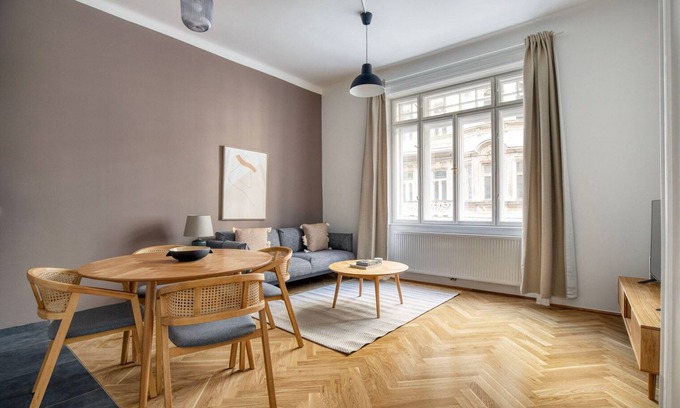 Weißgerber Apartment | Superb 2BR in Landstraße U3&U4 Wien Mitte/Shopping Center by Blueground