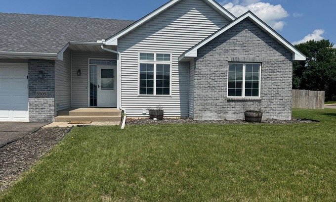 Big Lake House | Superb 5-bedroom house in Big Lake in friendly, safe neighborhood.
