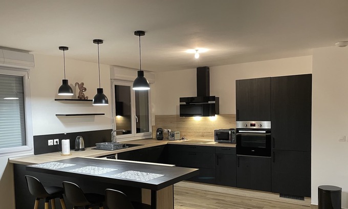 Chemery-les-Deux Apartment | Superb apartment in the countryside with Fireplace