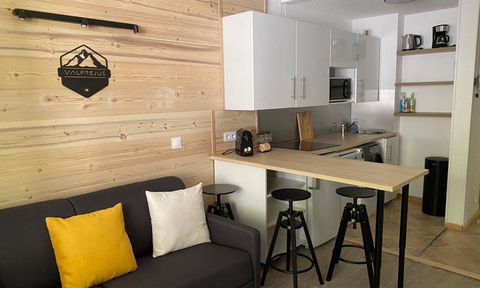 Valfrejus Apartment | Superb apartment at the foot of the slopes