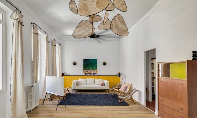 Palais de justice Apartment | Superb duplex of 140m2 45m2 of terrace by Keeper