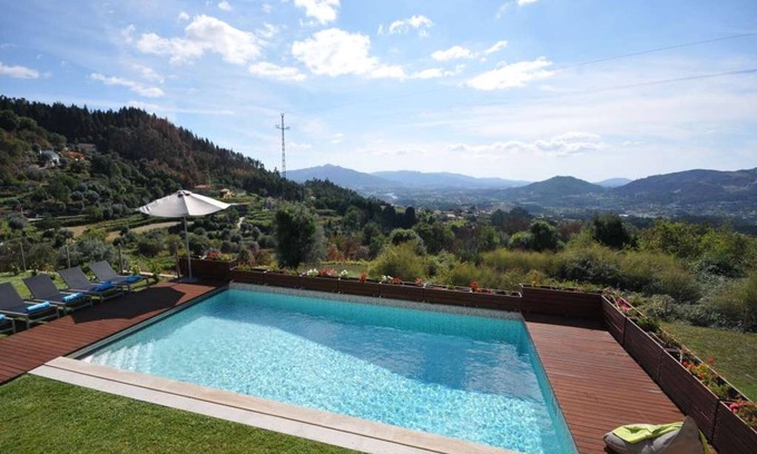 Ponte de Lima Villa | Superb Ponte de Lima Villa | 4 Bedrooms | Villa Arrincao | Sauna