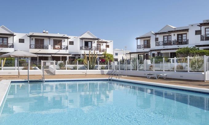 Playa Blanca House | Superb, very comfortable renovated house with sea view next to the ocean and swimming pool