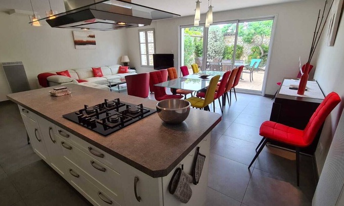 La Flotte Villa | Superb villa located in the center of the village of La Flotte en Ré