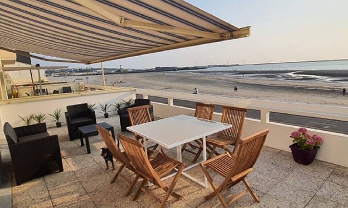 Boulogne-sur-Mer Apartment | Superbe Appartement Avec Terasse Face a la mer