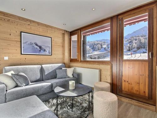 Plagne Centre Apartment | Superbe appt rénové 3 pièces au pied des pistes, balcon sud, 8 pers, près commerces - FR-1-455-36