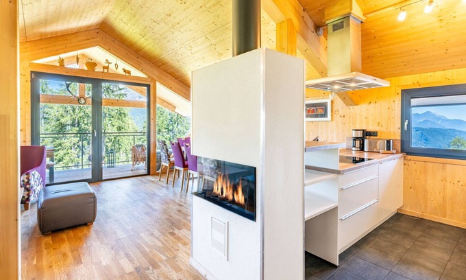 Pichl-Preunegg Ski Chalet | Superior Chalet # 04 with sauna & bathtub inside