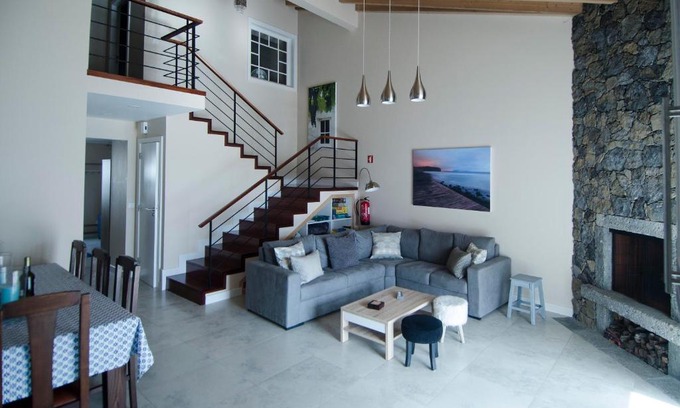 Ribeira Grande House | Surf Beach Santa Barbara Secret Gardens