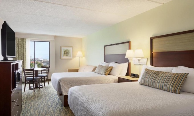Surfside Beach Resort | Surfside Beach Oceanfront Hotel