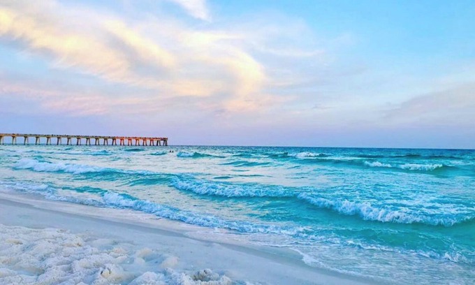 Gulf Breeze Cottage | Surfside Cottage near Navarre Beach