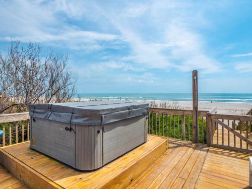 Topsail Beach House | Surfside Cottage