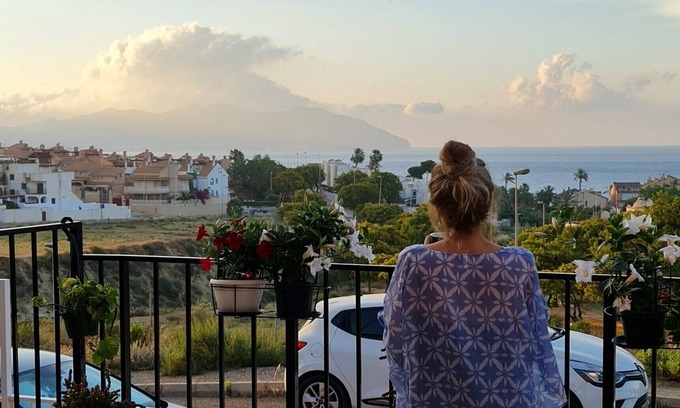 Puerto de Mazarron House | Surise Den- Walk to the beach, sea view and pool. Holiday rentals & winter stays