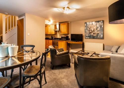 Wells Apartment | Swan Mews