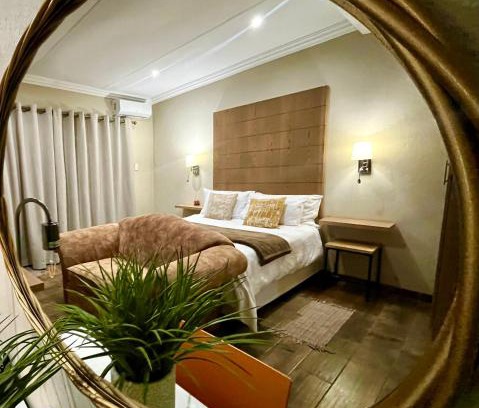 Rustenburg House | Swane’s guesthouse