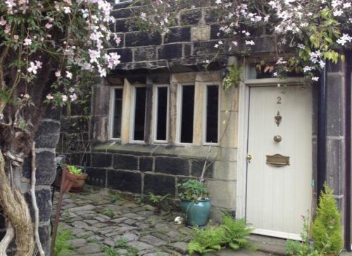 Heptonstall House | Swanfold