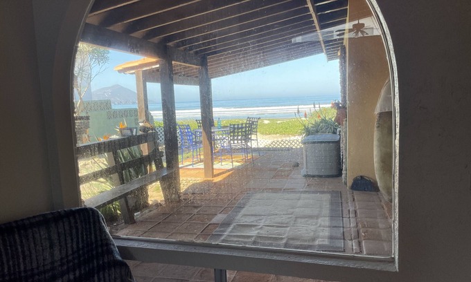 Lengueta Arenosa House | Sweet beachfront bungalow -pet friendly