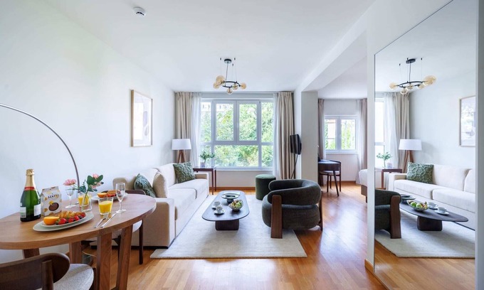 Upper Town Apartment | Sweett | Suite Mas A-01
