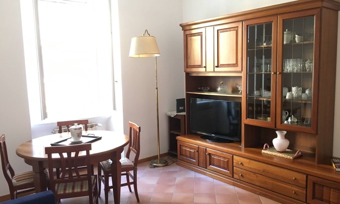 Rione XVI Ludovisi Apartment | Sweety Rome House