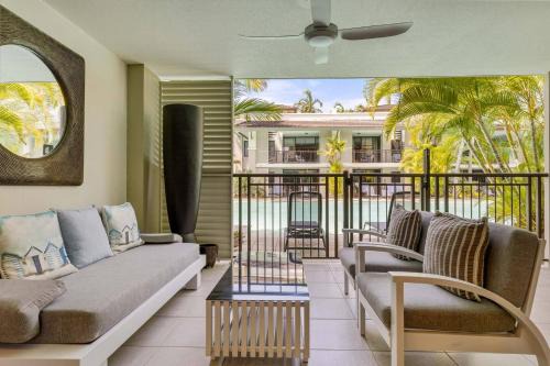Port Douglas Apartment | 'Swim-Out Escape at Temple' Steps to Four Mile Beach