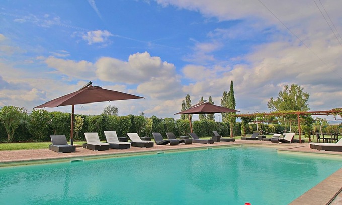 Foligno House | Swim, Savor, and Stroll in Umbria