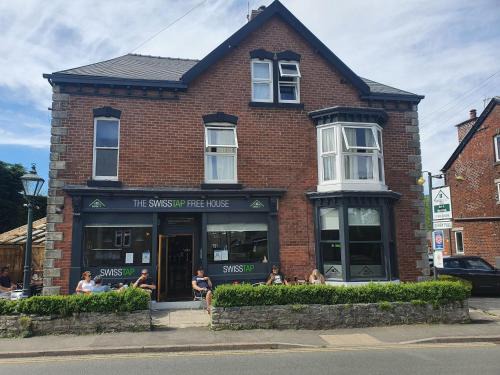 Castleton House | Swiss Guest House