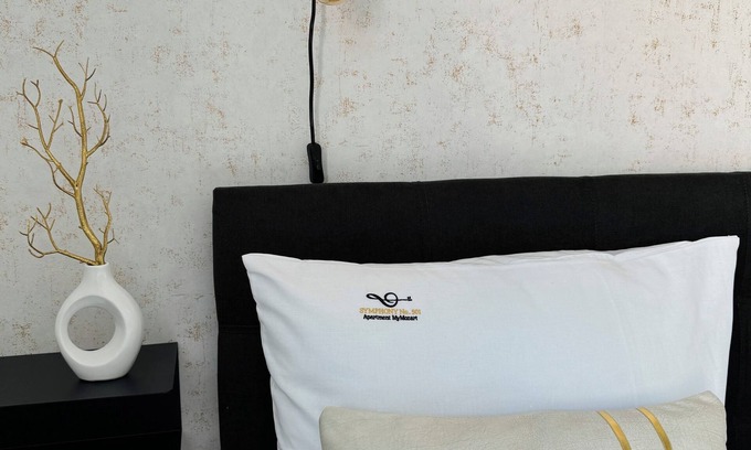 Smichov Condo | Symphony No. 501 - Apartment MyMozart