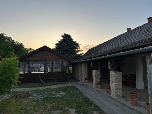 Solt Apartment | Százholdas Pagony Vendégház Solt