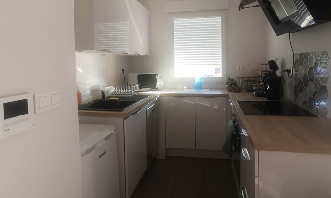 Onet-le-Chateau Apartment | T2 Accessibilité PMR 5mn du Centre Ville