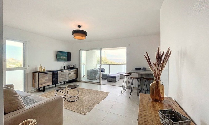 Calvi Apartment | T2 apartment in residence with swimming pool