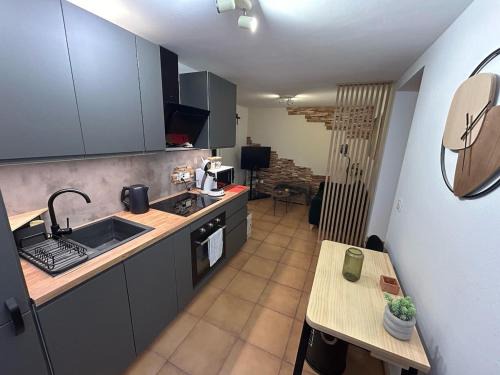 Valbonne Apartment | T2 au cœur de Valbonne Village