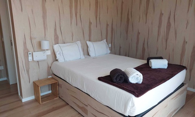 Vieira do Minho House | T2 Chalet House with private pool and Jacuzzi overlooking Gerês