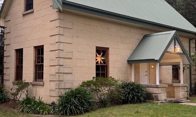 Wentworth Falls House | Tableland Estate Wentworth Falls Blue Mountains