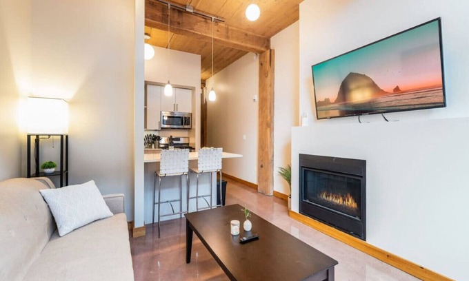 New Tacoma Apartment | Tacoma - Lux Modern 1BR 1BA Fit for Long Stays-28