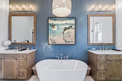Jacksonville Beach House | Taj Duval, Sleeps 14, Pool, Lux