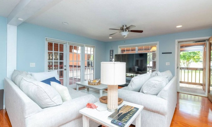 Riverview House | Tampa Bay Getaway w/Pool