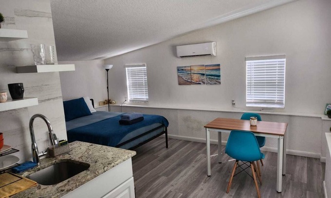 Tampa Apartment | Tampa Midtown Studio: Central Location, Free Parking, and More!