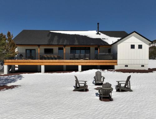 Williams House | Tangerine Sky Ranch Cabin