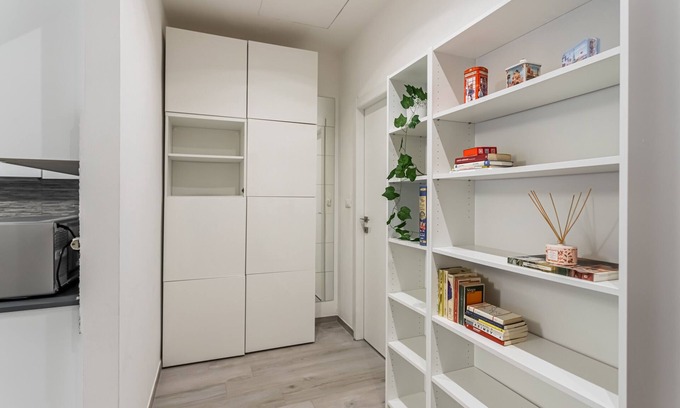 Pavia Apartment | Tania Home