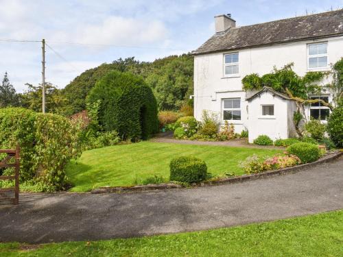 Underbarrow House | Tarn Bank