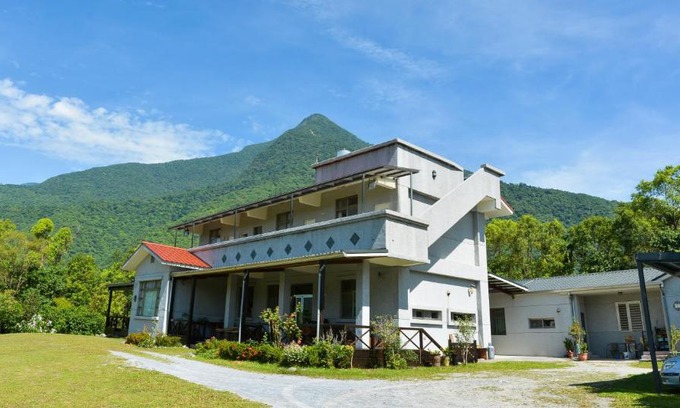 Xiulin House | Taroko Sialin Coffee Farm Homestay