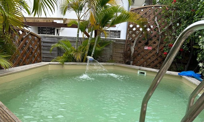 Tartane House | Tartane beach spa