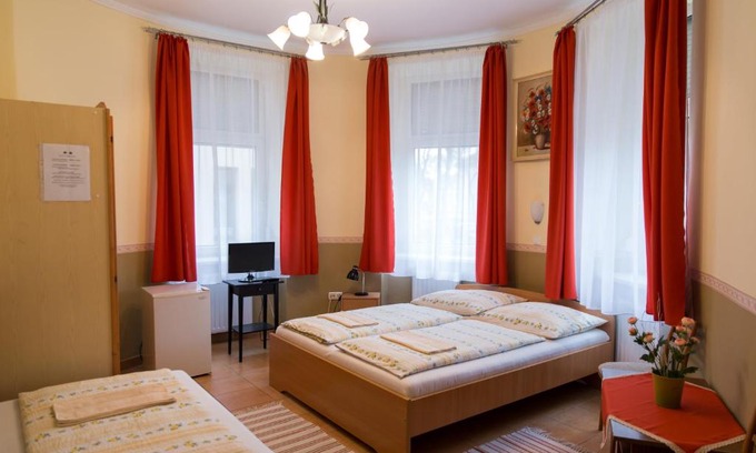 Sopron House | Taverna panzió