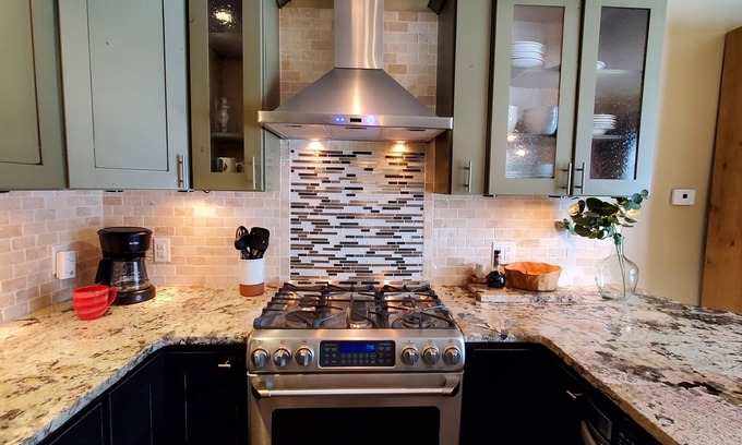 Copper Mountain Village Resort | Telemark Studio Sleeps 6 TEMM