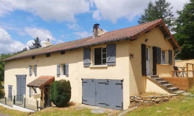 Champagnac-la-Riviere Bed & Breakfast | TEMPORAIREMENT FERMÉ !