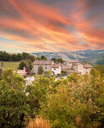 Montelovesco House | Tenuta Borgo Santa Cecilia