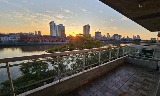 Puerto Madero Apartment | Terrace View of the Puerto Madero Dock two-room apartment