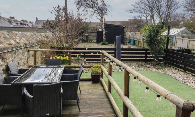 Banff Cottage | Thain House